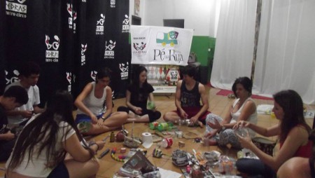 III MOSTRA PÉ NA RUA - OFICINA MATERIAIS MASCARAS